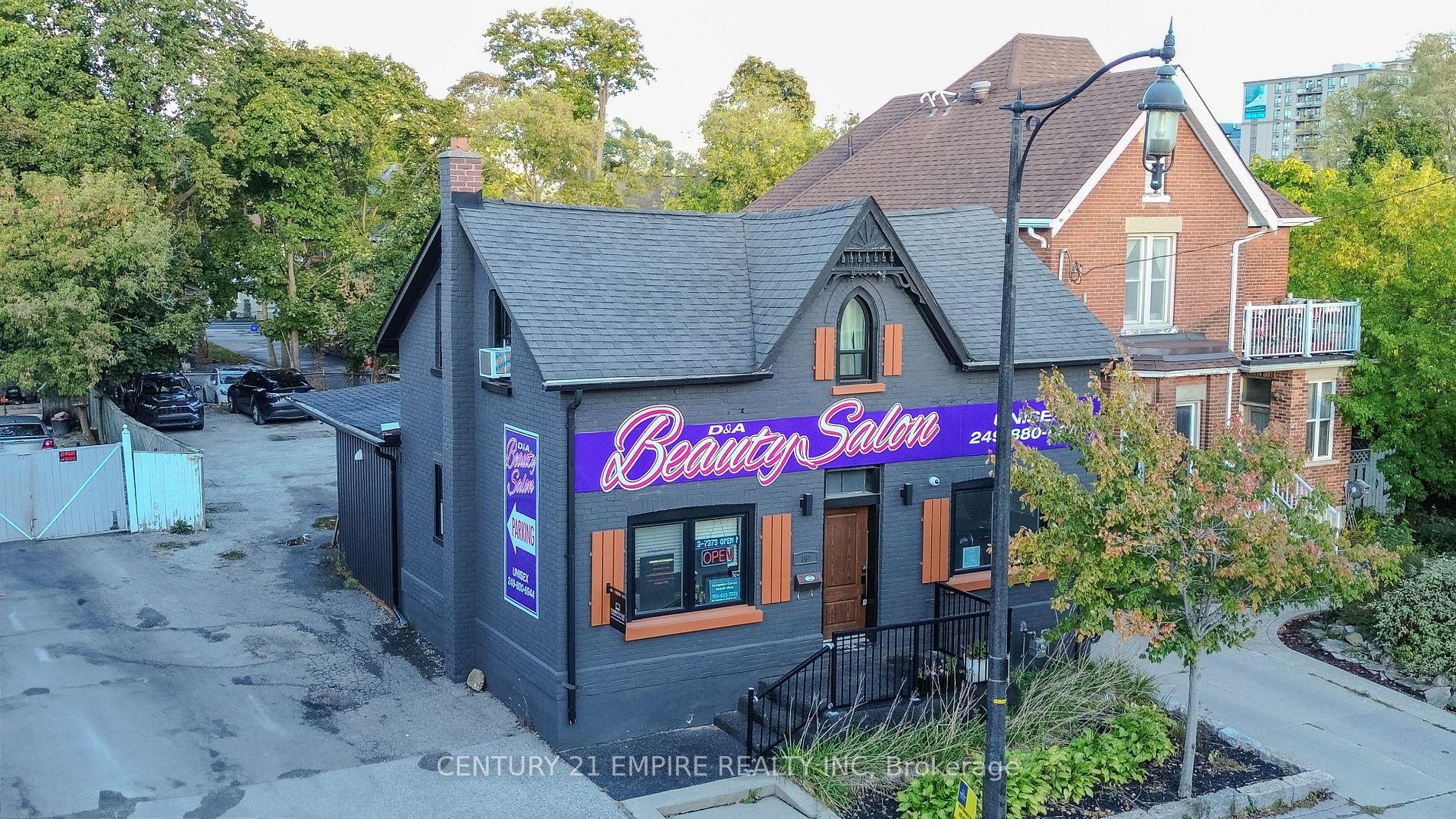 89 Toronto St, Barrie, Ontario, City Centre