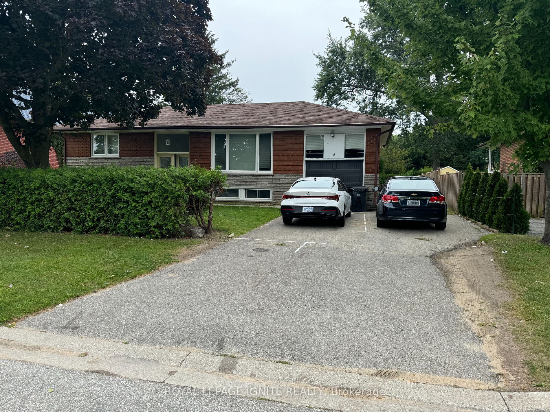 8 Gladys Rd, Toronto, Ontario, Highland Creek