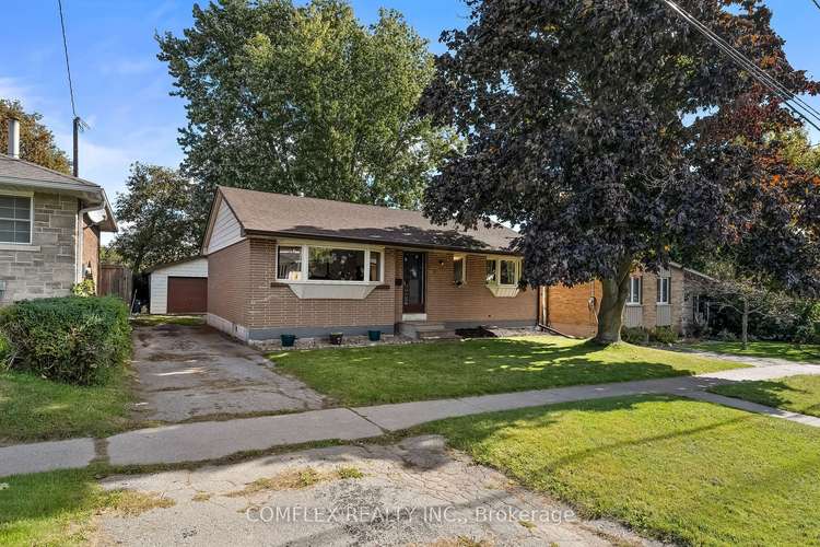 1361 Cedar St, Oshawa, Ontario, Lakeview