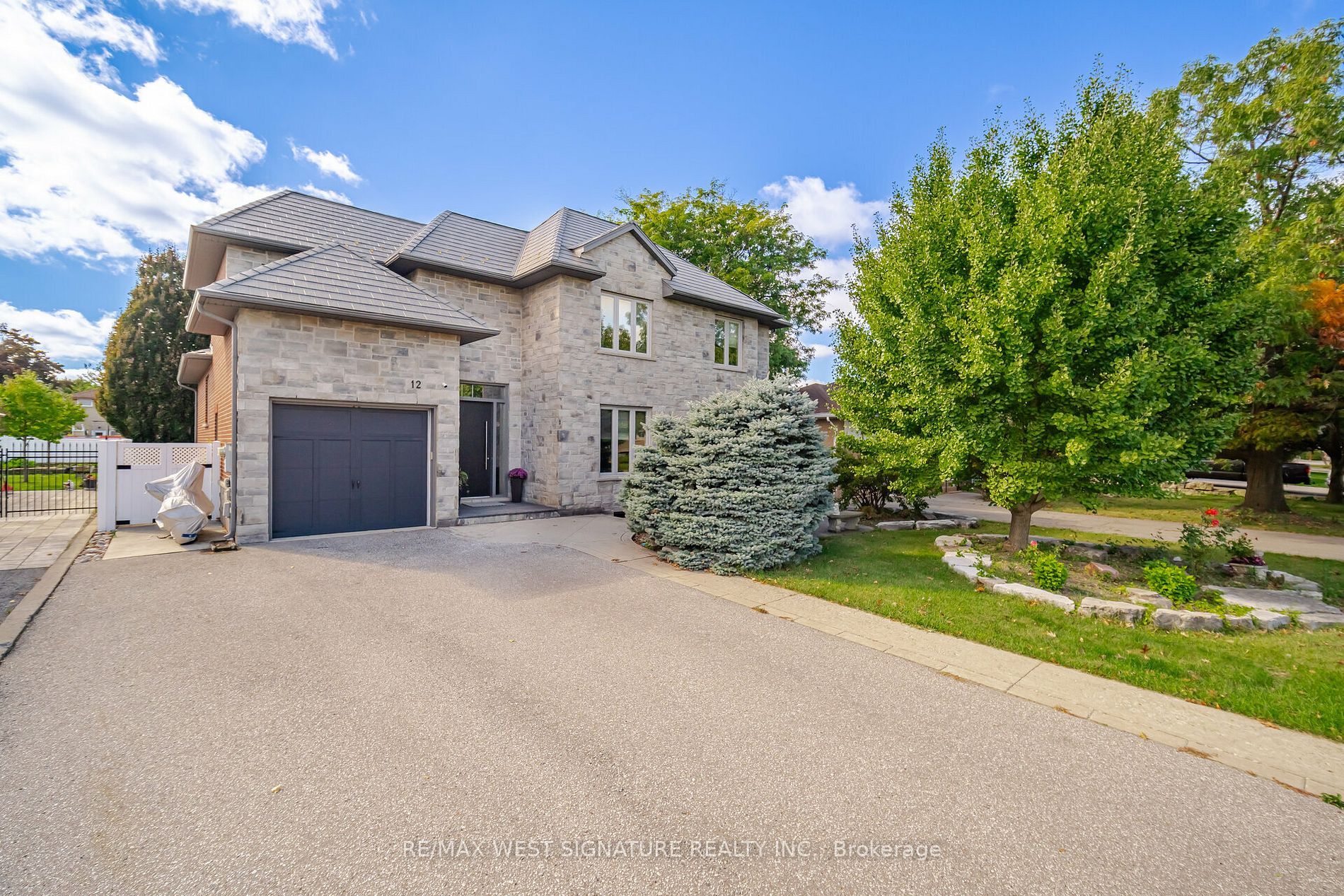 12 Gosling Rd, Vaughan, Ontario, Maple