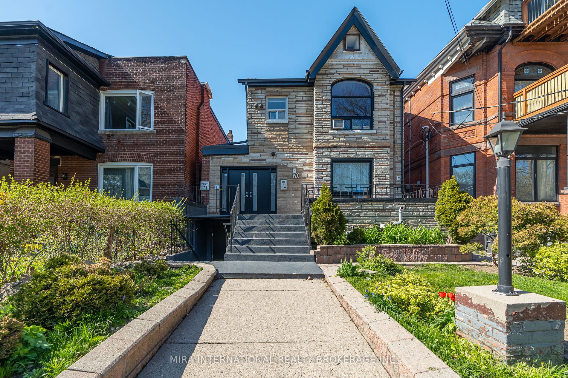 70 Melbourne Ave, Toronto, Ontario, South Parkdale