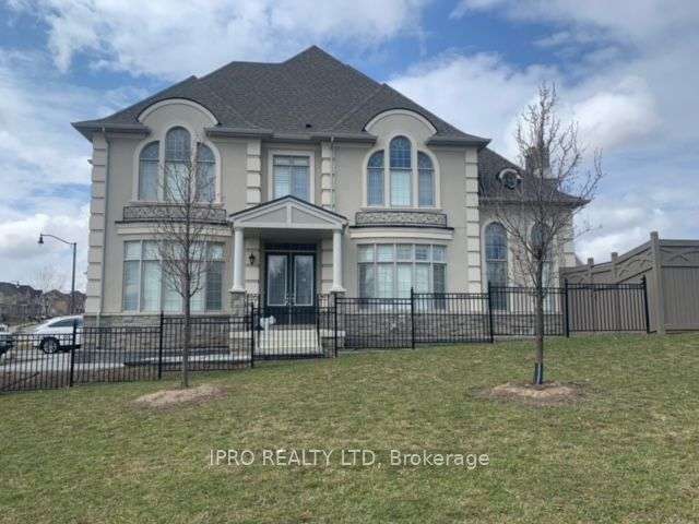 1 Royal West Dr, Brampton, Ontario, Credit Valley