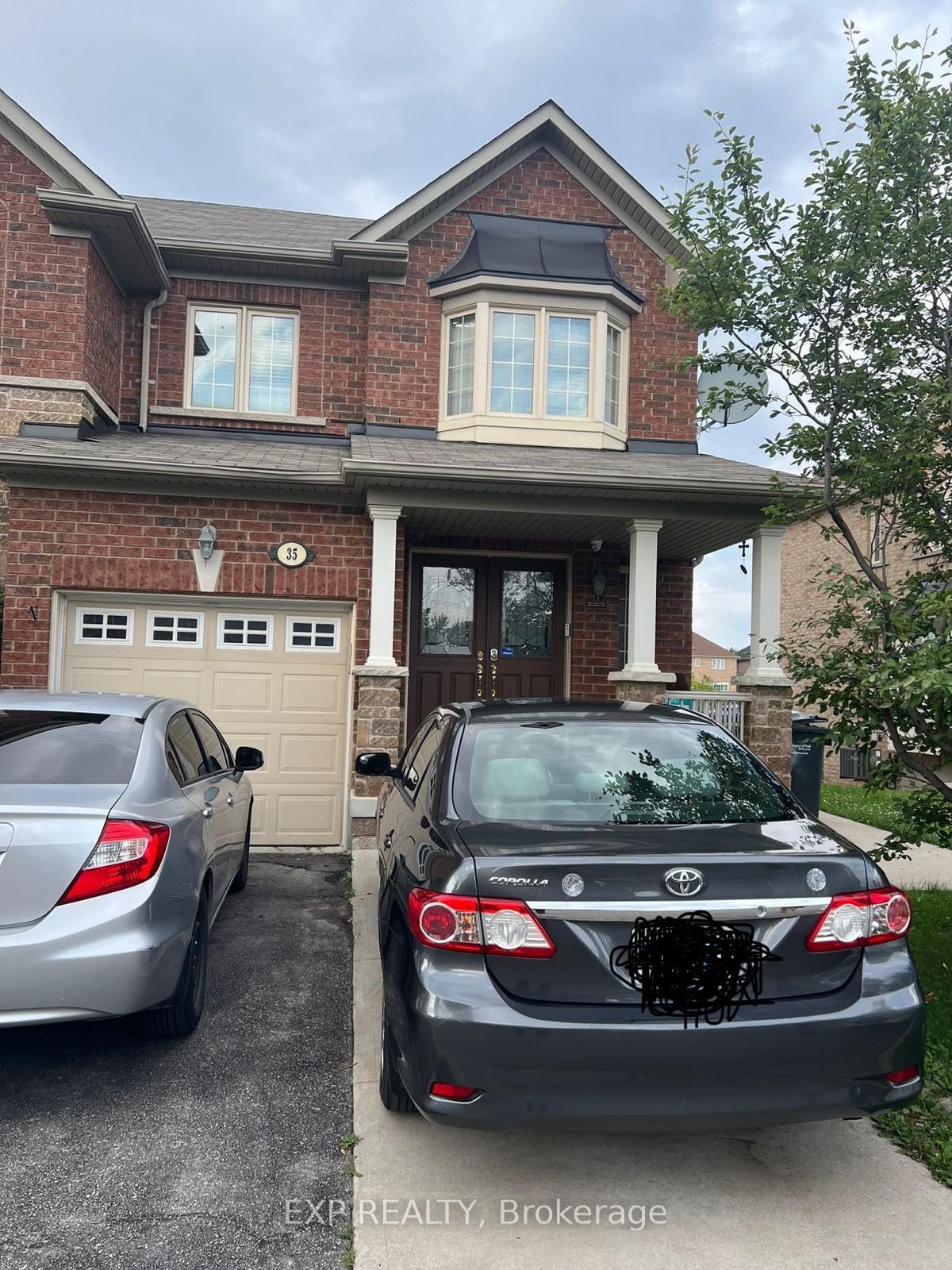 35 Cedarbrook Rd, Brampton, Ontario, Sandringham-Wellington