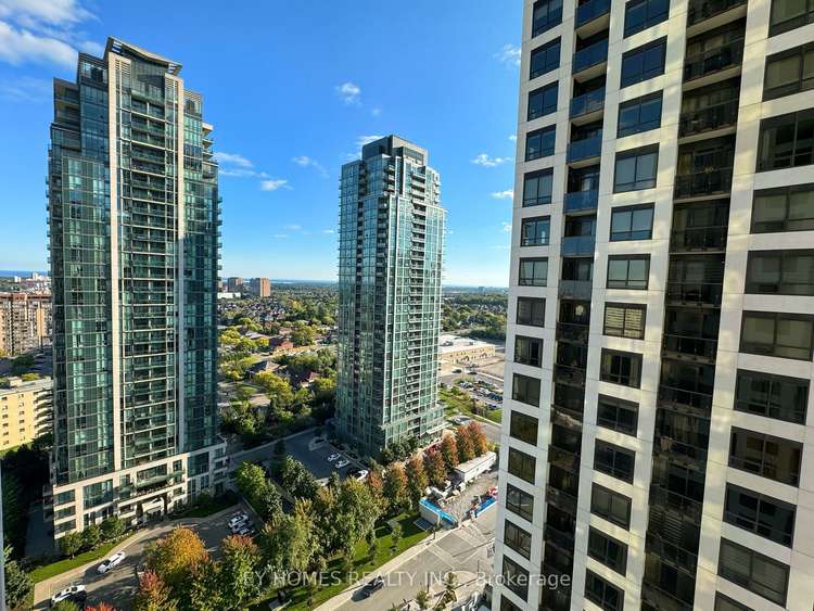 30 Elm Dr W, Mississauga, Ontario, City Centre