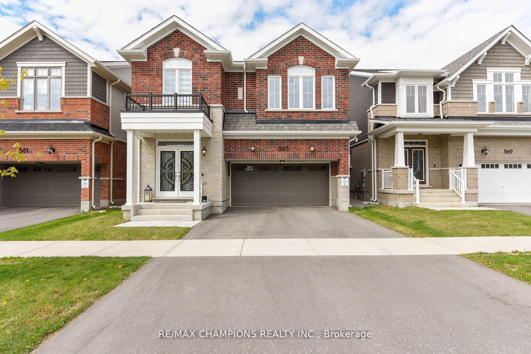 565 Kennedy Circ W, Milton, Ontario, Cobban