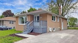 133 Harrison Dr, Newmarket, Ontario, Bristol-London