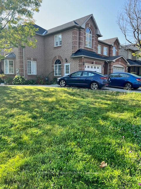 2 Checkerberry Cres, Brampton, Ontario, Sandringham-Wellington