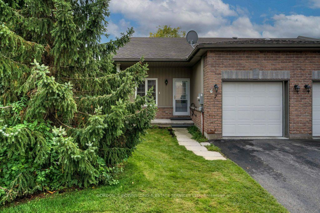 1 Rosemary Crt, Prince Edward County, Ontario, Picton