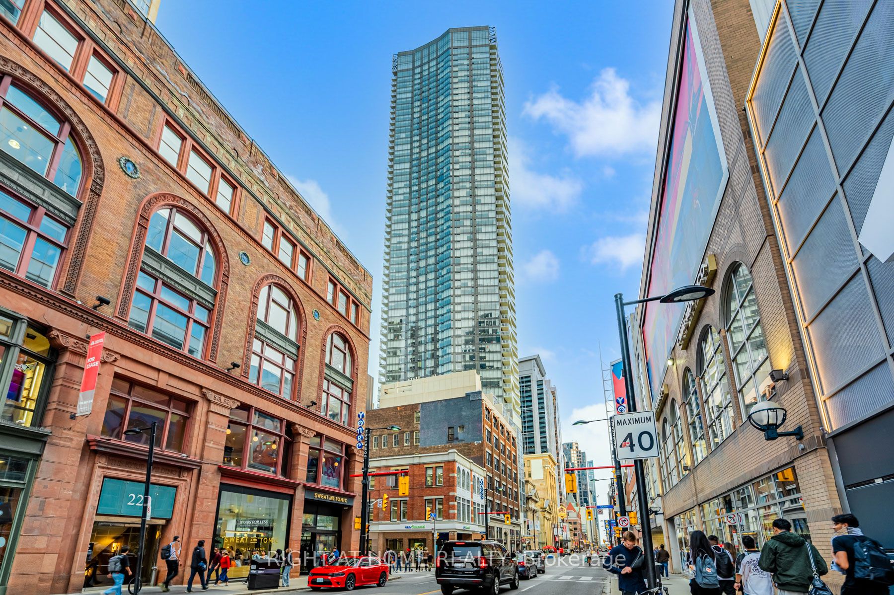 197 Yonge St, Toronto, Ontario, Church-Yonge Corridor