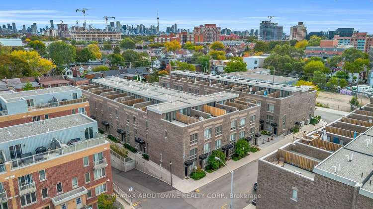 3 Elsie Lane, Toronto, Ontario, Dovercourt-Wallace Emerson-Junction