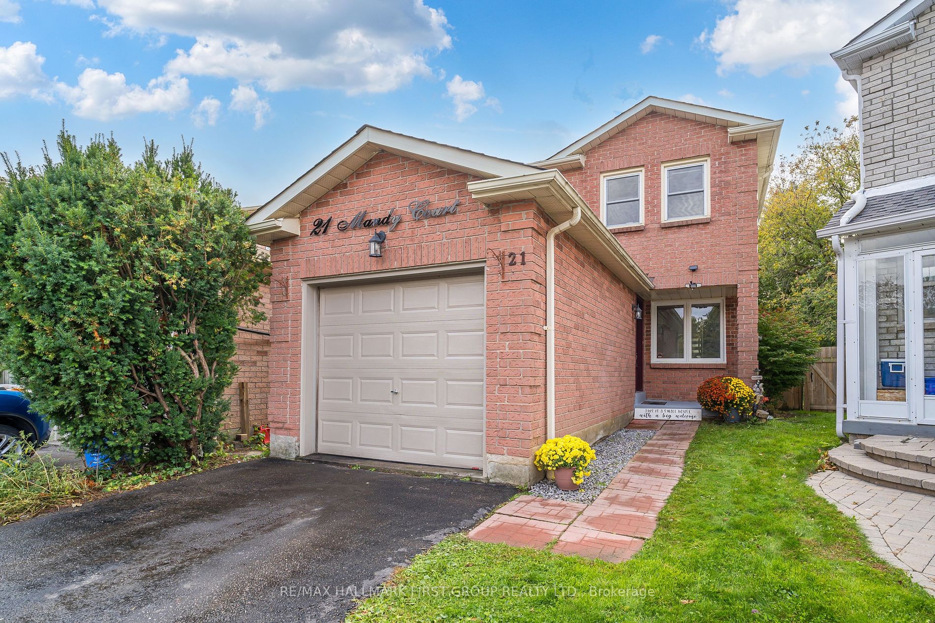 21 Mandy Crt, Whitby, Ontario, Pringle Creek