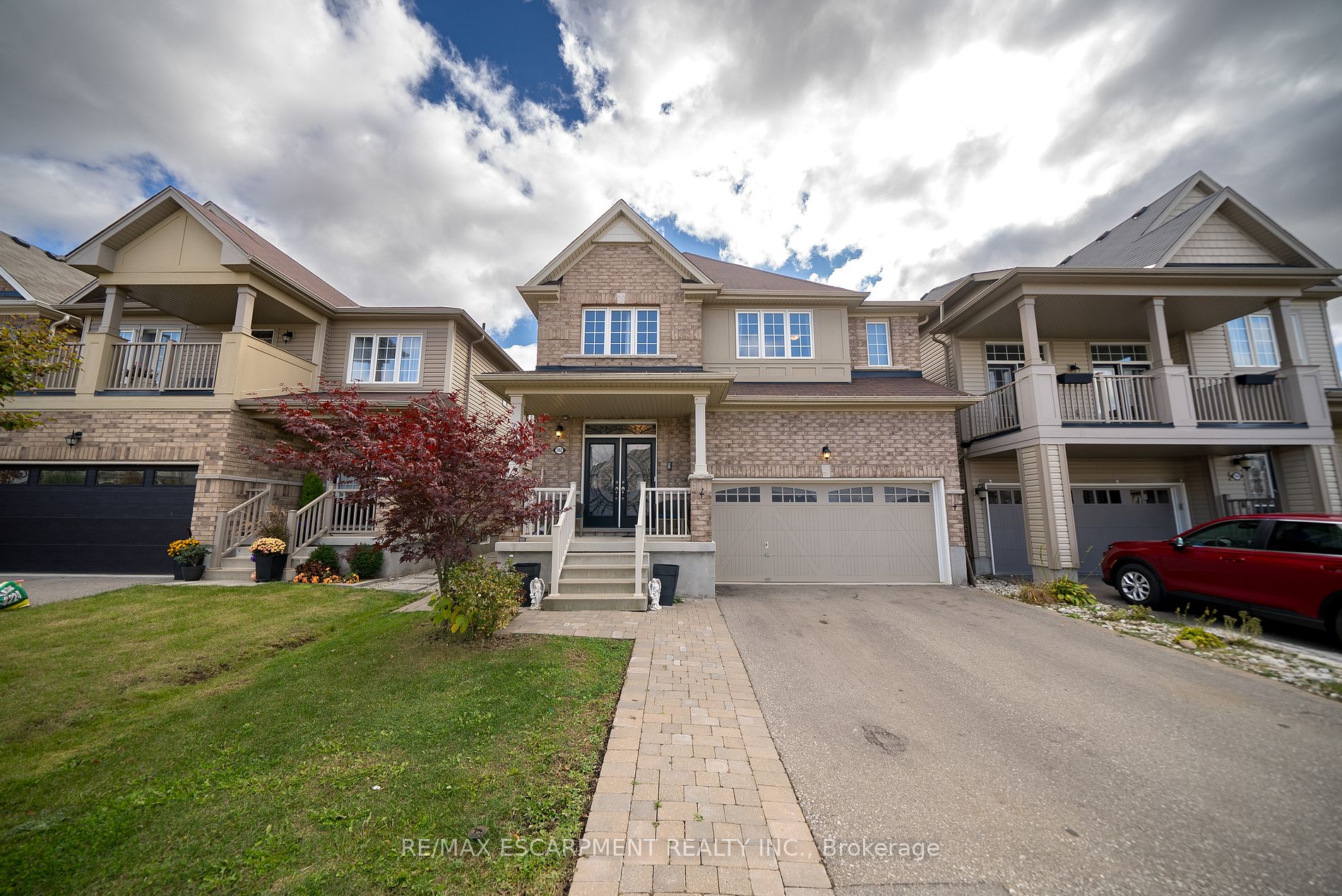 102 Gillespie Dr, Brantford, Ontario, 