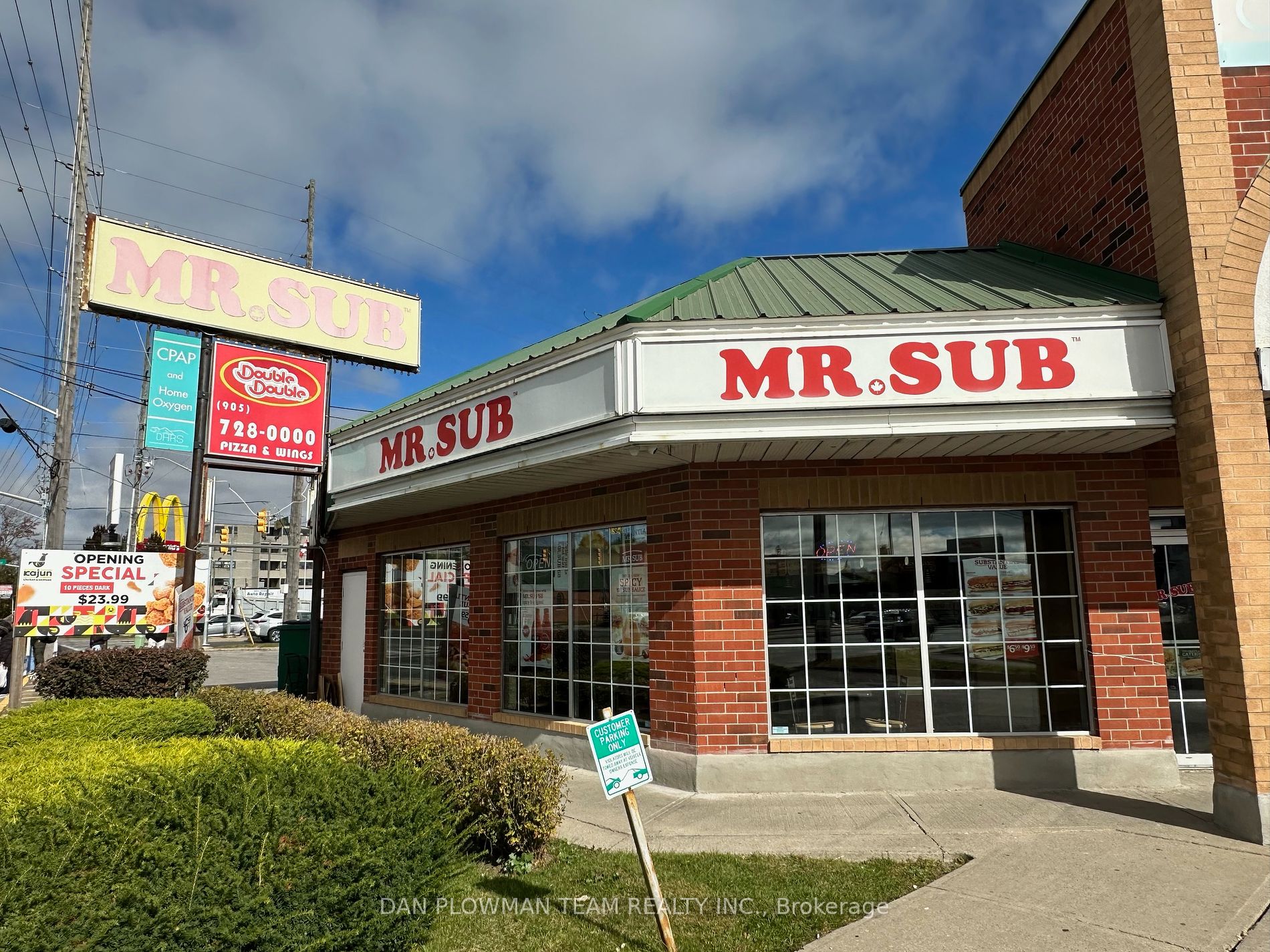 1335 Simcoe St N, Oshawa, Ontario, Centennial