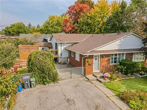 39 Inverness Dr E, Guelph, Ontario, Waverley