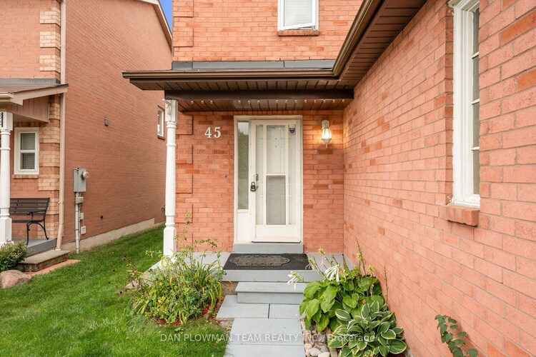 45 Sharp Cres, Ajax, Ontario, Central