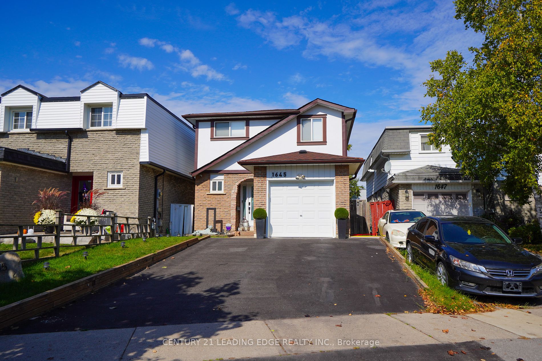 1645 Alwin Circ, Pickering, Ontario, Village East