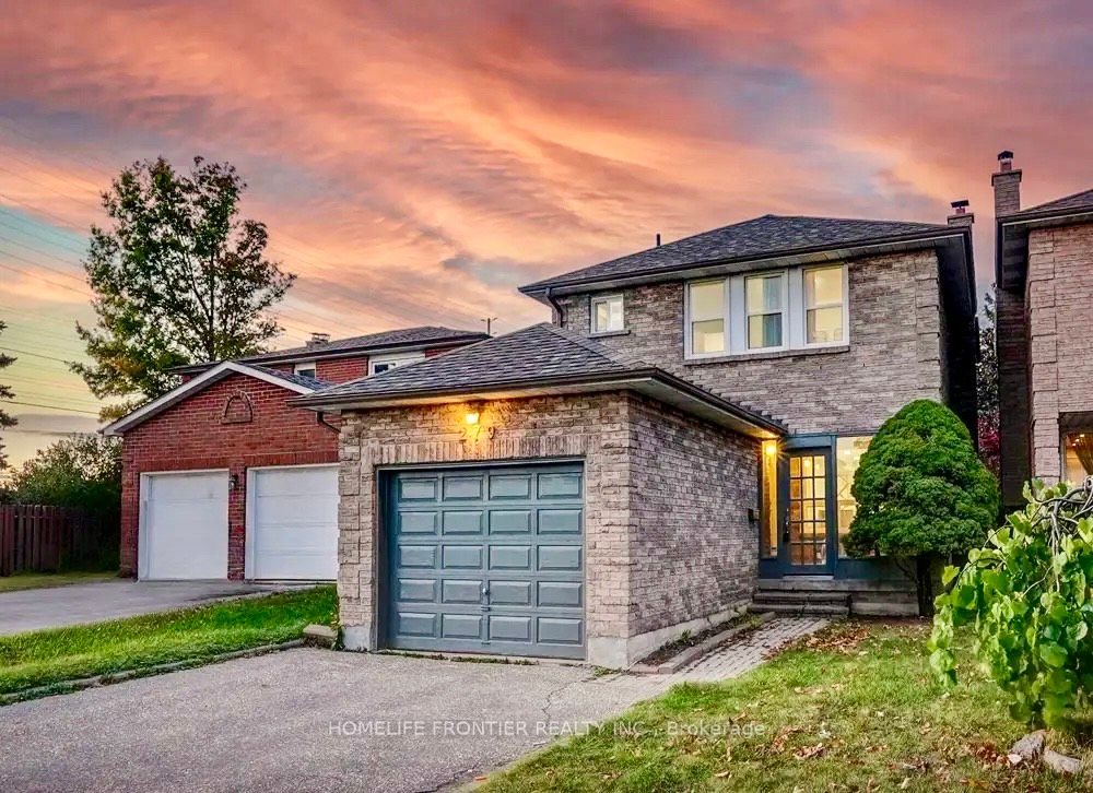 279 Shaw Blvd, Richmond Hill, Ontario, North Richvale