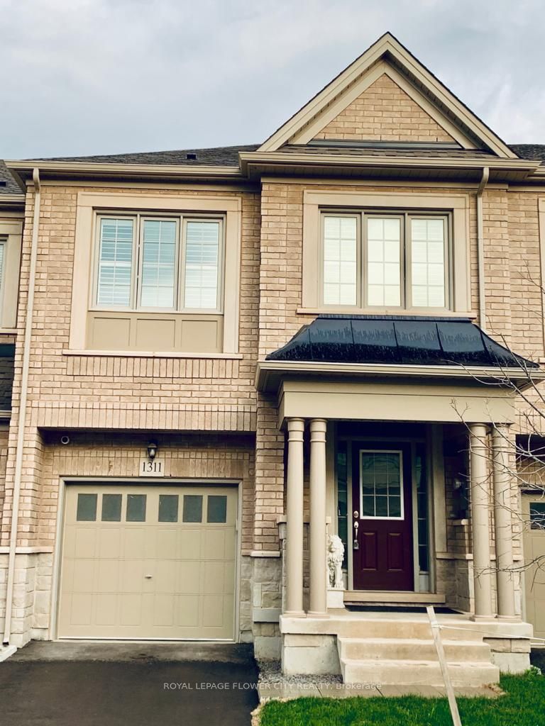 1311 Restivo Lane, Milton, Ontario, Ford