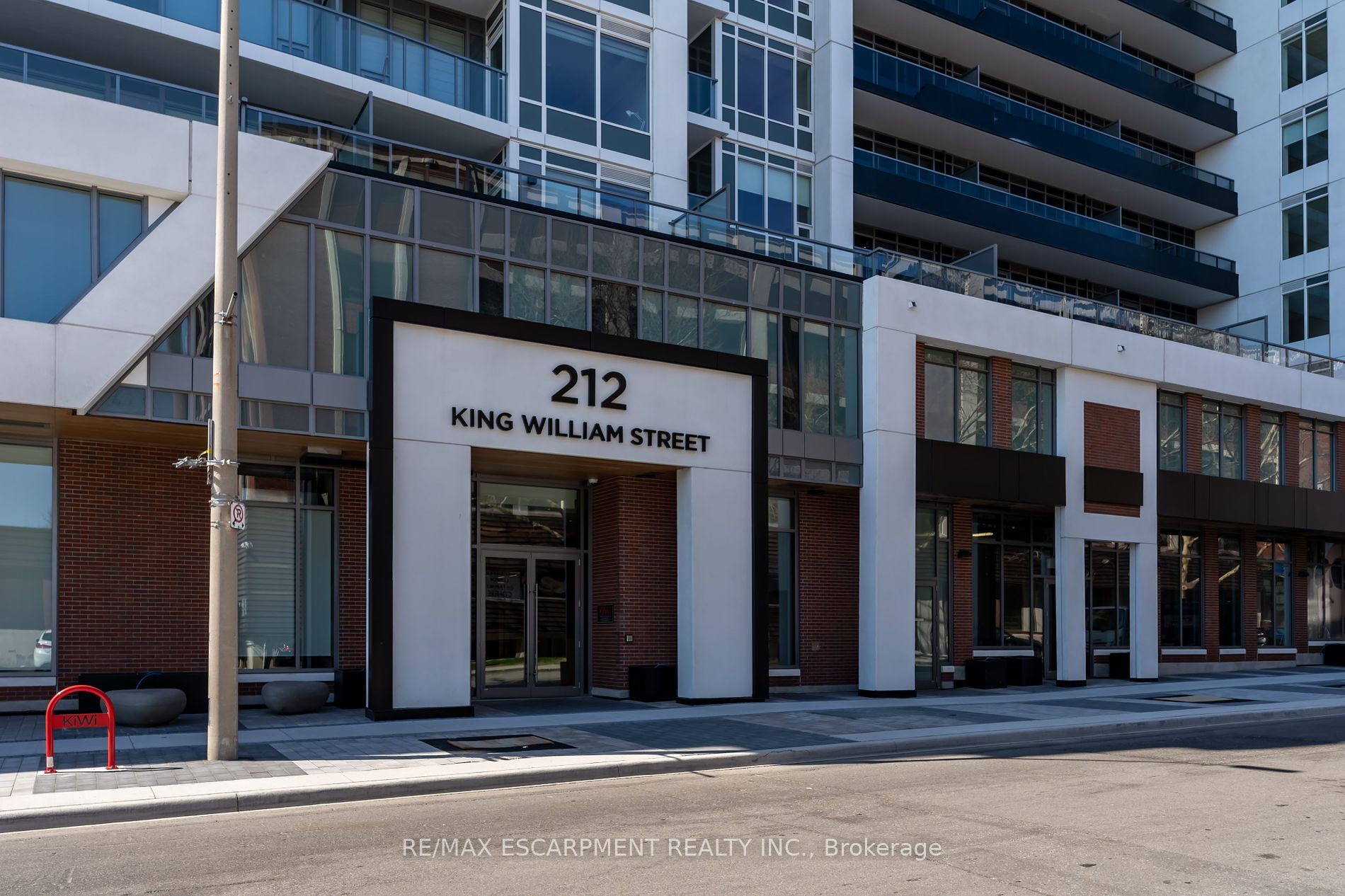 212 King William St, Hamilton, Ontario, Beasley