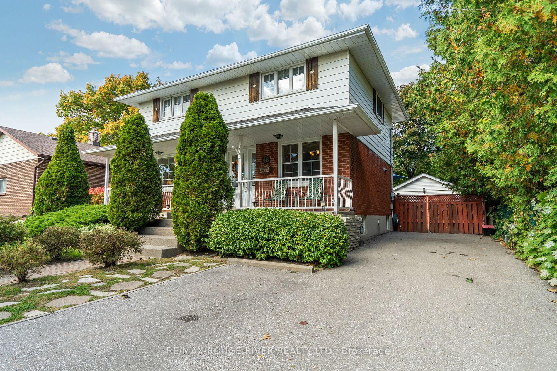 48 Kings Cres, Ajax, Ontario, South East