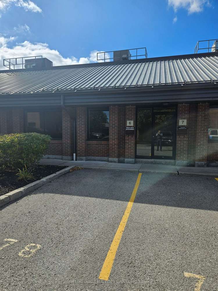 3510 Pharmacy Ave, Toronto, Ontario, Steeles