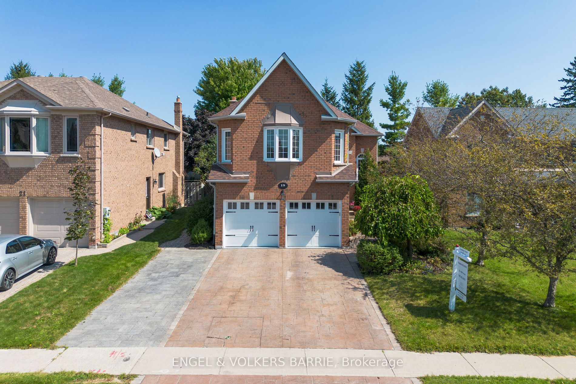 19 Grand Forest Dr, Barrie, Ontario, Bayshore