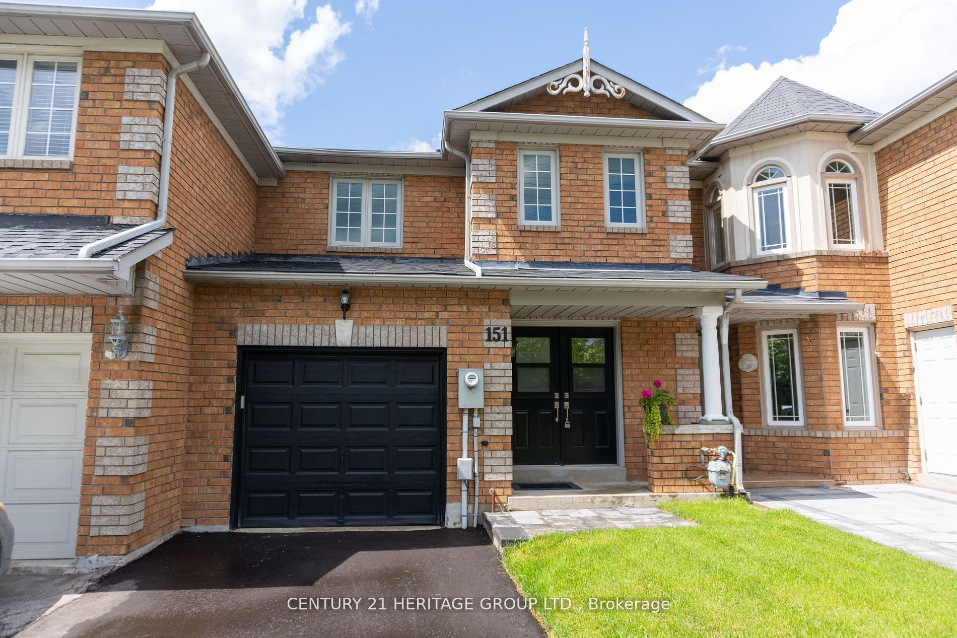 151 Downey Circ, Aurora, Ontario, Bayview Wellington