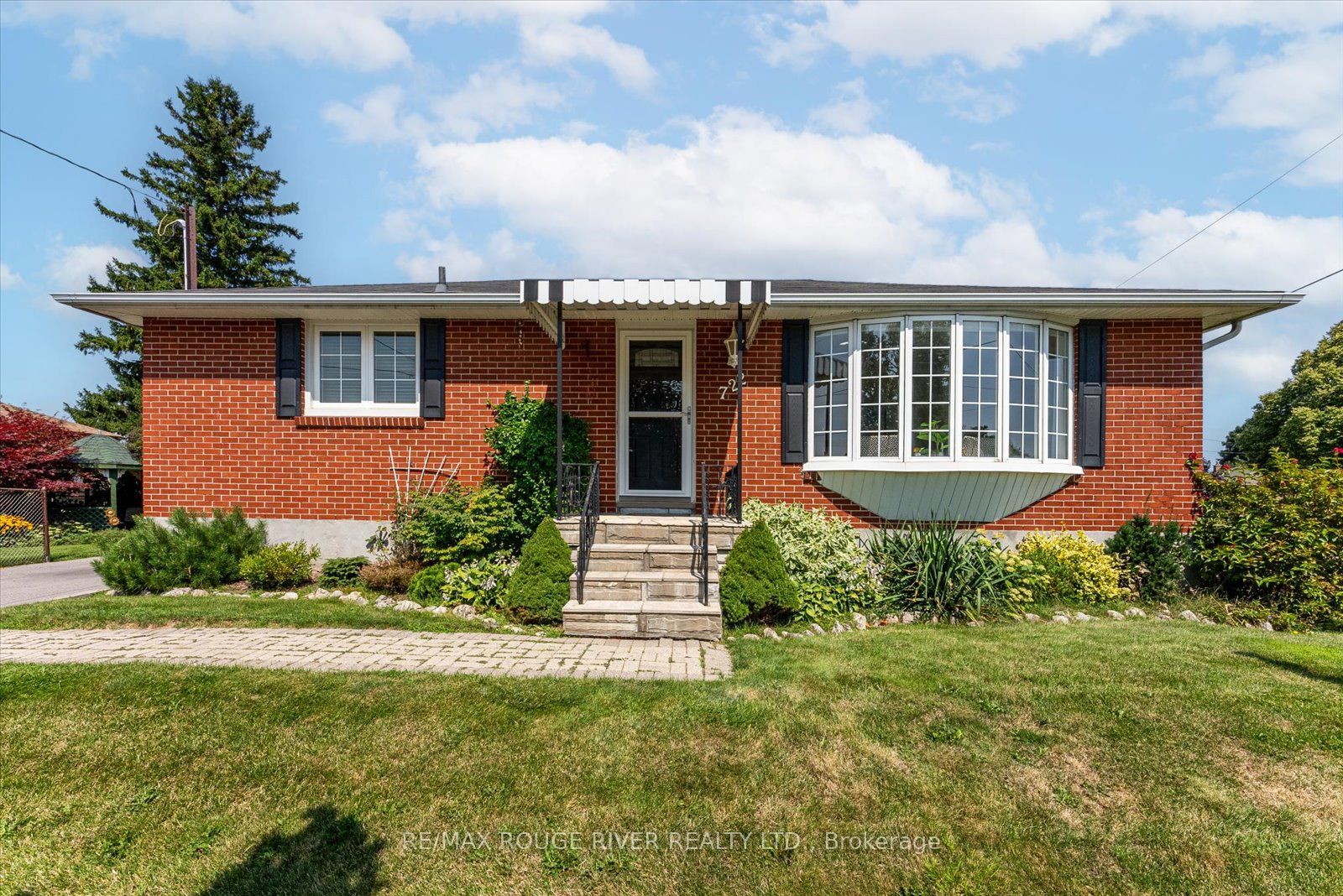 722 Gaspe Ave, Oshawa, Ontario, Lakeview