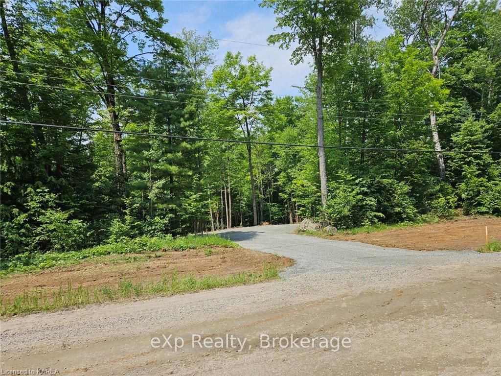 1496 BAPTISTE LK RD, Hastings Highlands, Ontario, 