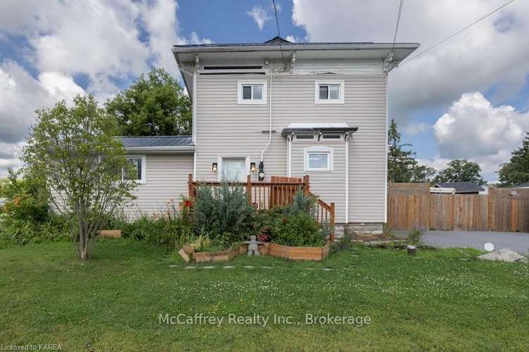 4309 KINGSTON Rd, South Frontenac, Ontario, Frontenac South