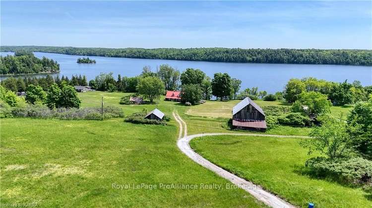 12 CHIPMUNK Lane, South Frontenac, Ontario, Frontenac South