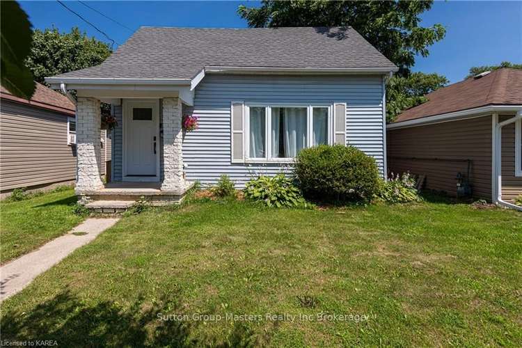 27 CONNAUGHT St, Kingston, Ontario, East of Sir John A. Blvd