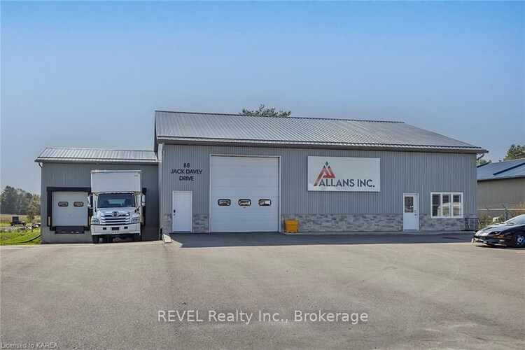 88 JACK DAVEY Dr, Loyalist, Ontario, Lennox and Addington - South