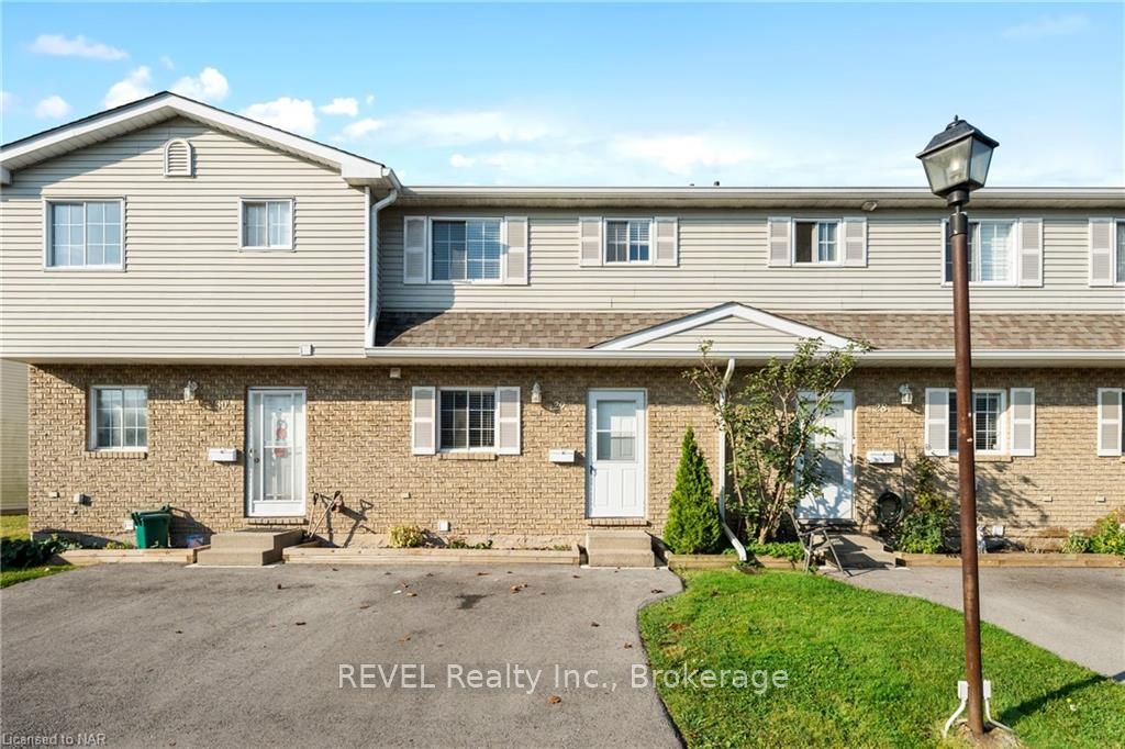 8136 COVENTRY Rd, Niagara Falls, Ontario, 218 - West Wood