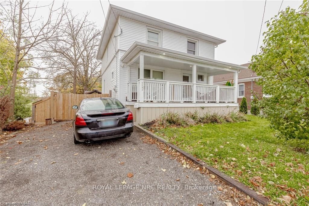 5292 BRIDGE St, Niagara Falls, Ontario, 211 - Cherrywood