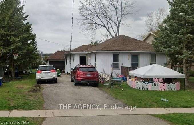 75 CROOKS St, Fort Erie, Ontario, 332 - Central