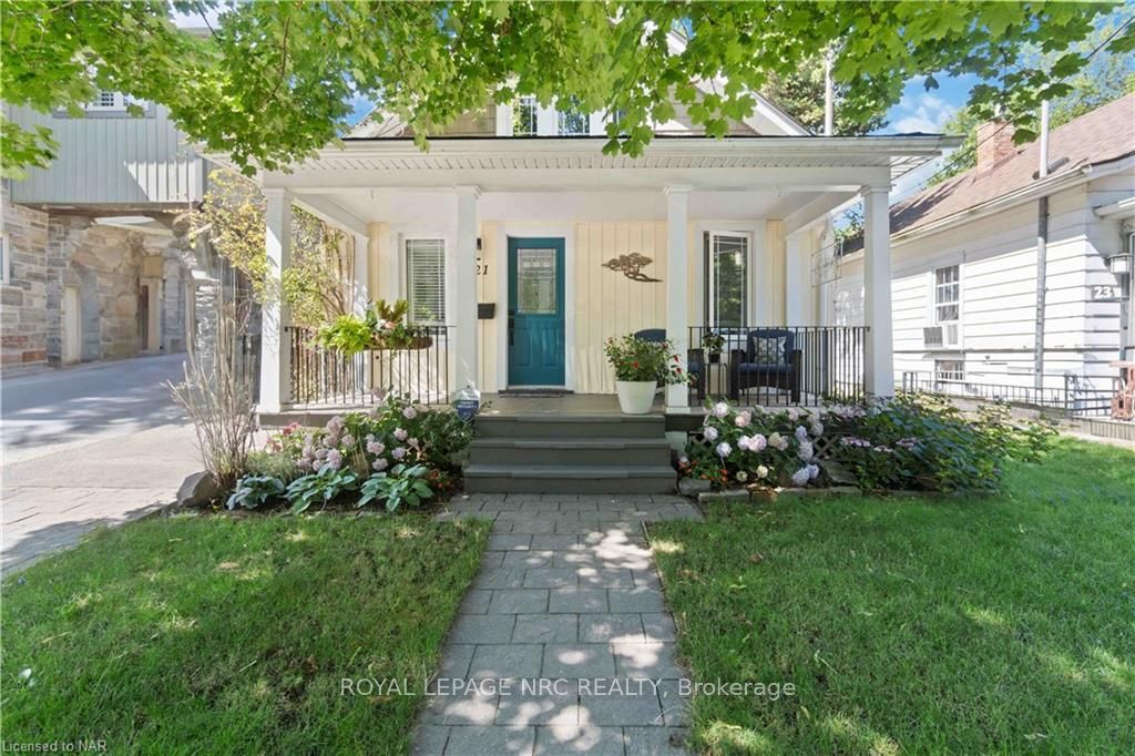 21 JOHNSTON St, St. Catharines, Ontario, 438 - Port Dalhousie