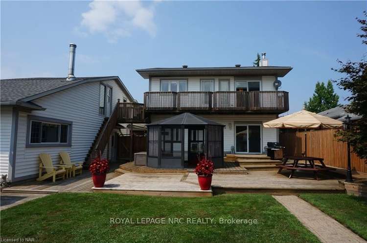 62 CECIL St, St. Catharines, Ontario, 443 - Lakeport