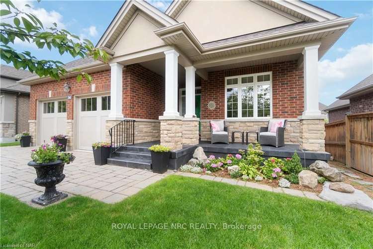 36 HICKORY AVENUE Ave, Niagara-on-the-Lake, Ontario, 