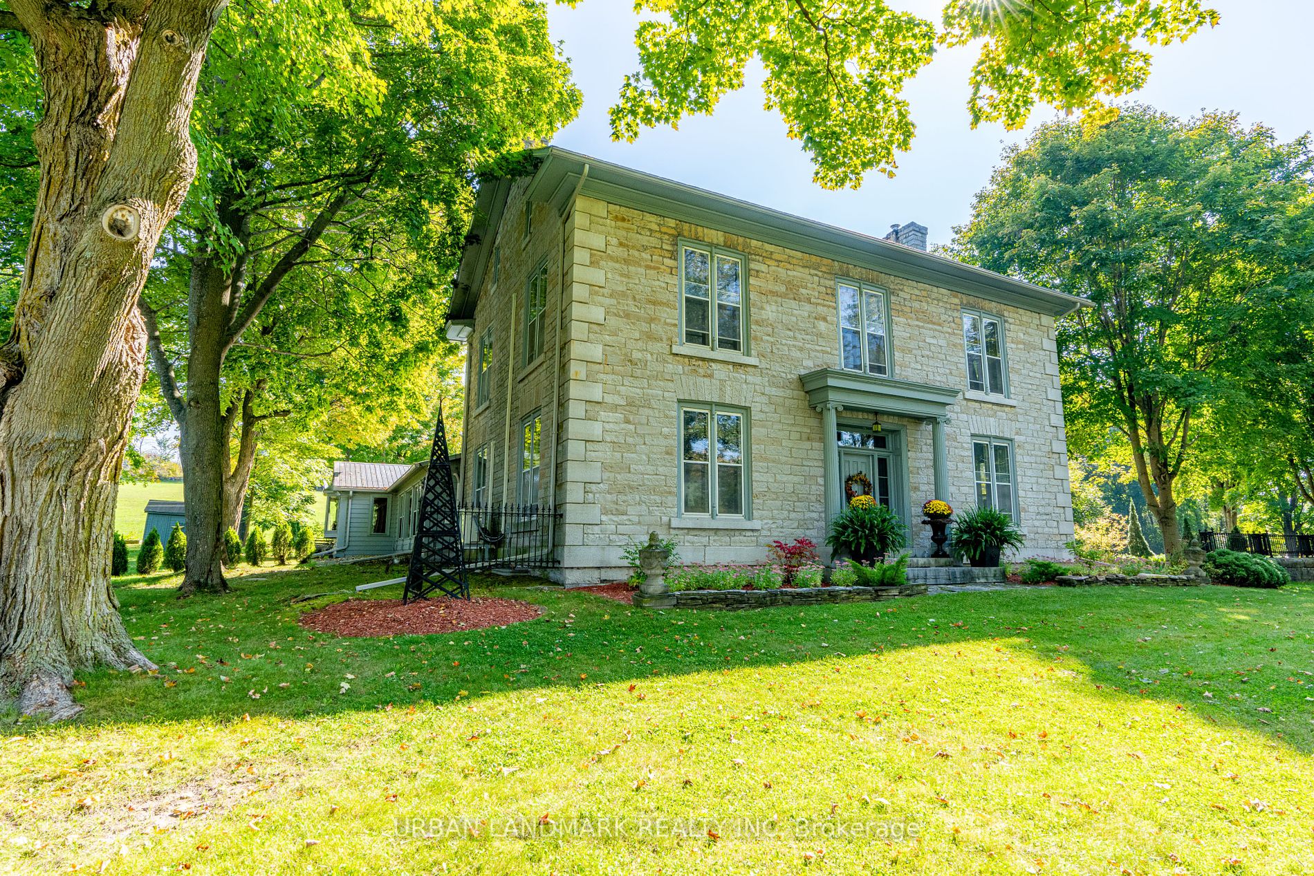 316 Colebrook Rd, Stone Mills, Ontario, 