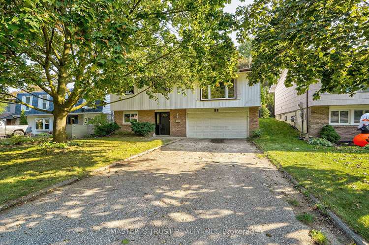 77 Highland Ave, Newmarket, Ontario, Gorham-College Manor