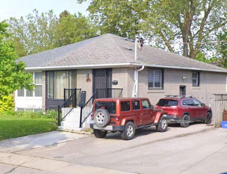 203 Penn Ave, Newmarket, Ontario, Bristol-London