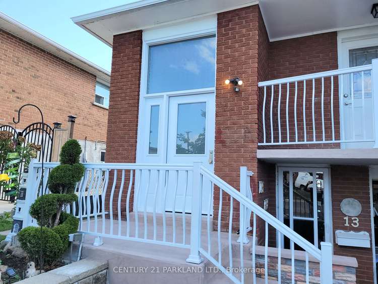 13 Tolton Dr, Brampton, Ontario, Brampton North