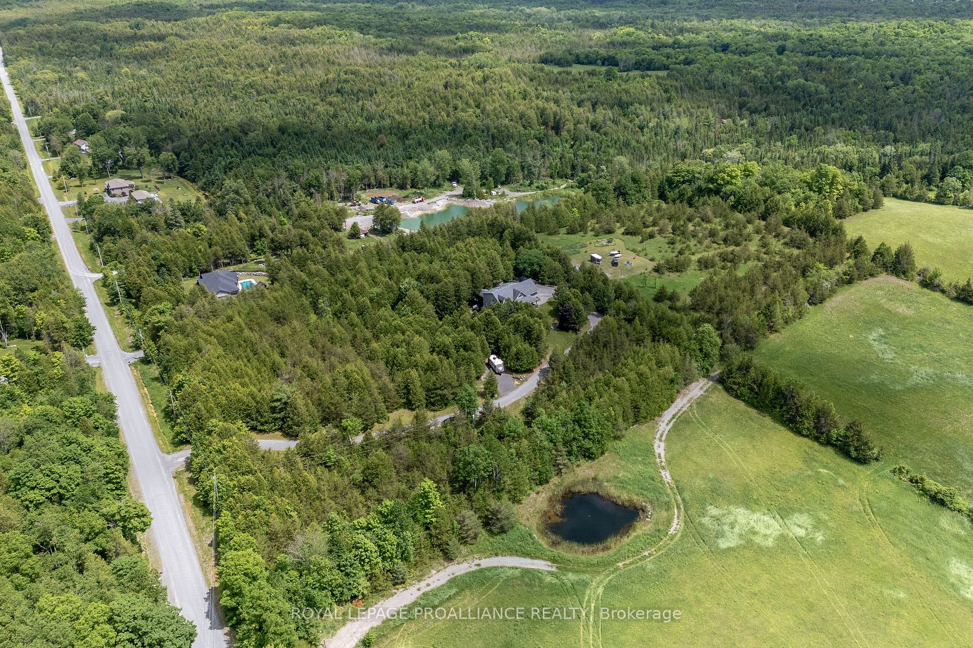 1440 Shannon Rd, Tyendinaga, Ontario, 