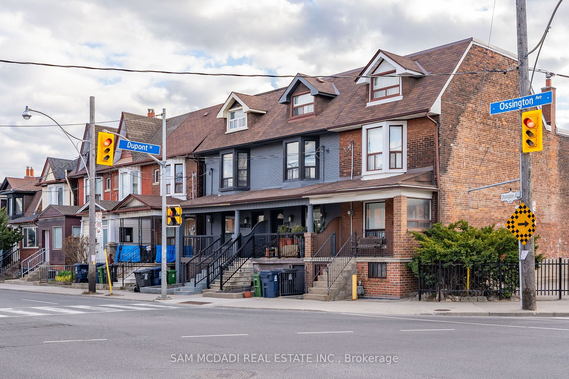 1050 Ossington Ave, Toronto, Ontario, Dovercourt-Wallace Emerson-Junction