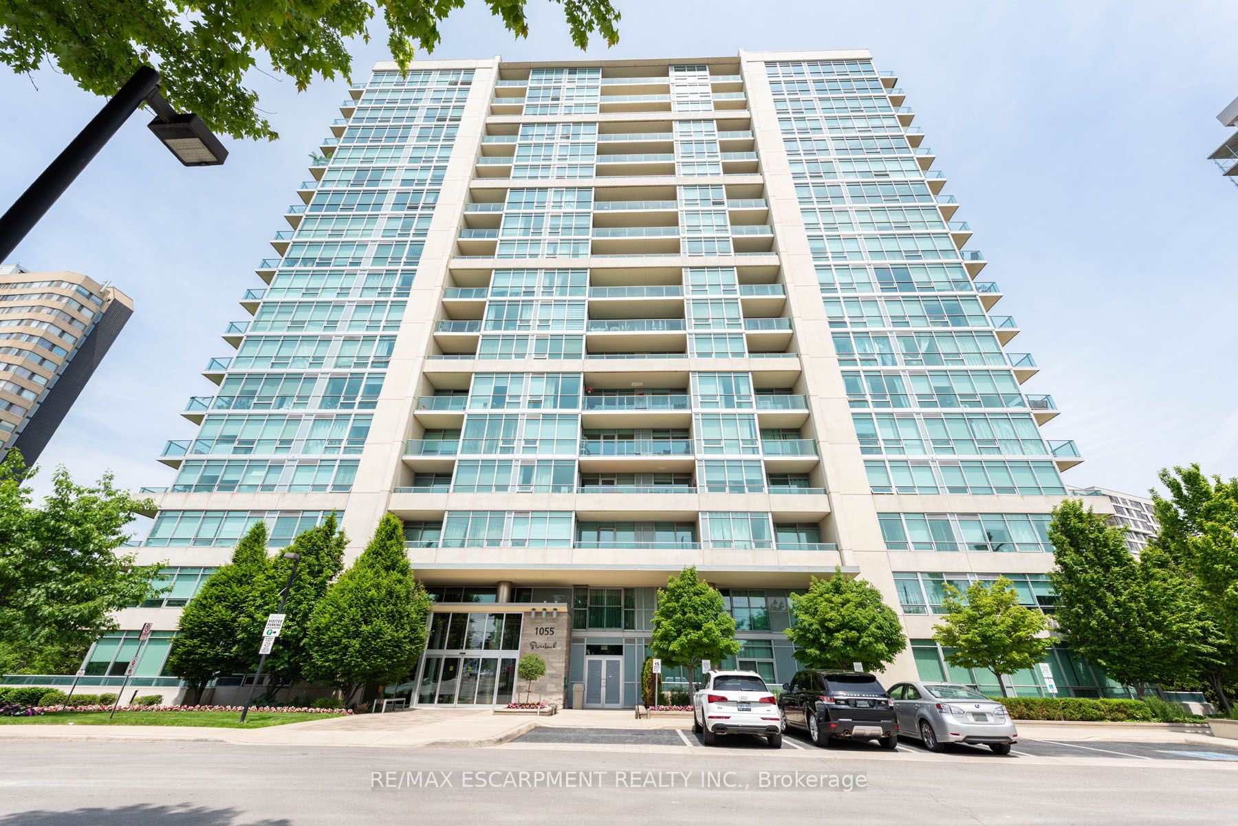 1055 Southdown Rd, Mississauga, Ontario, Clarkson