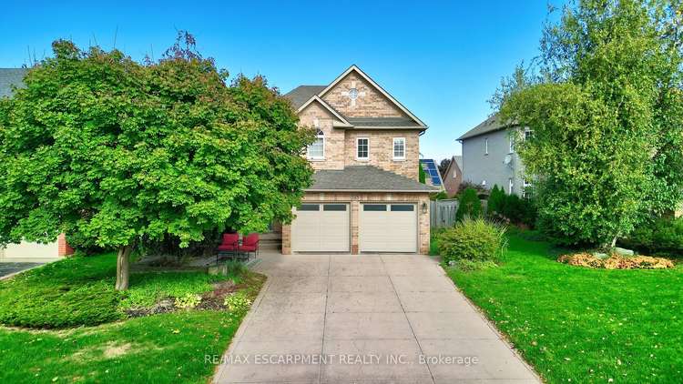 143 Valmont St, Hamilton, Ontario, Ancaster