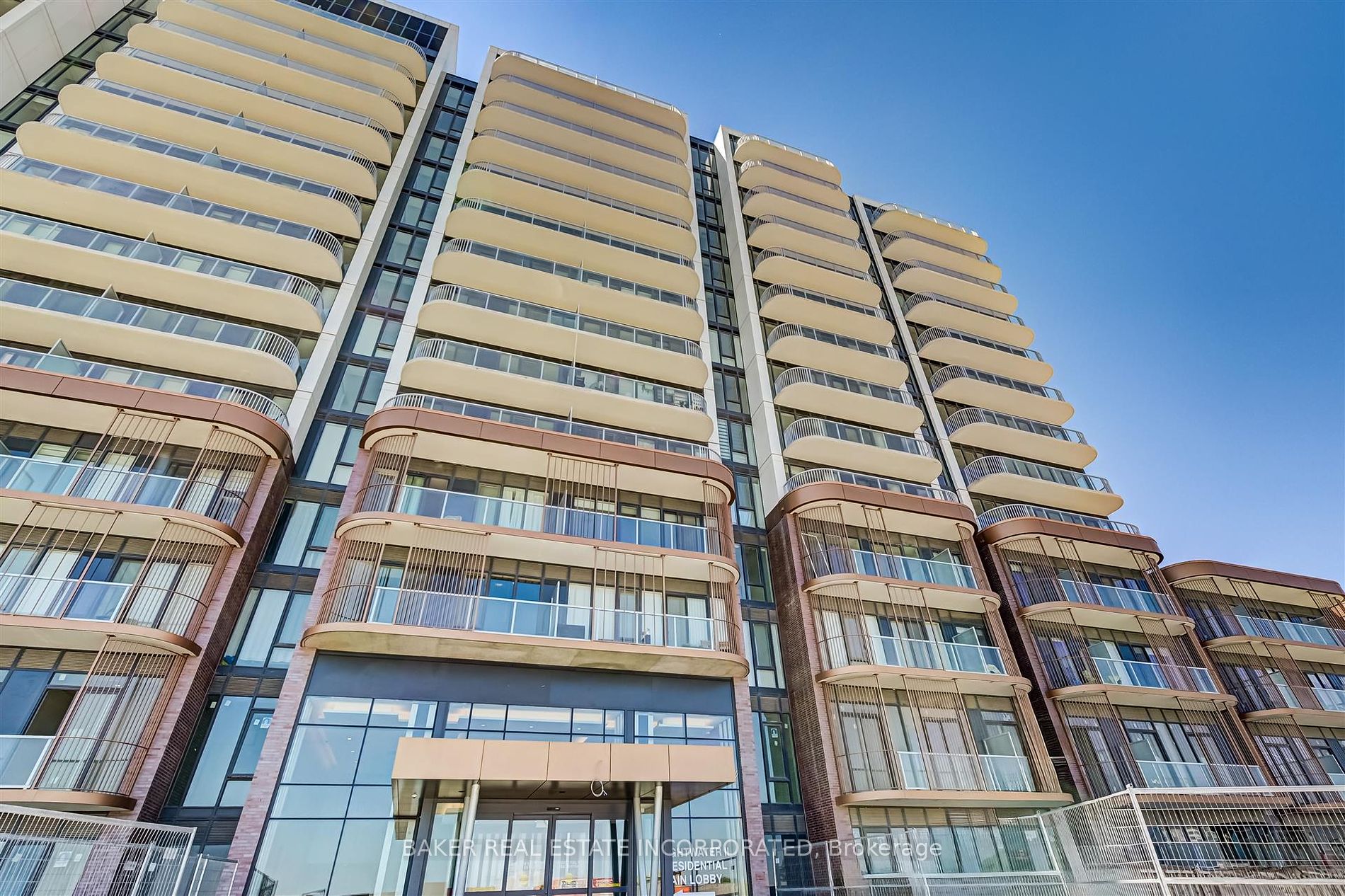 220 Missinnihe Way, Mississauga, Ontario, Port Credit