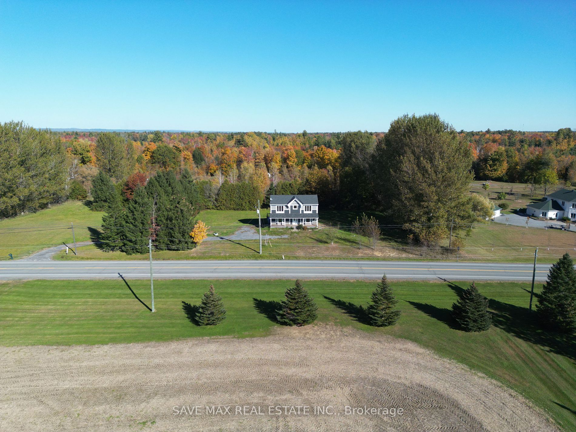 406 County Rd 9, Alfred & Plantagenet, Ontario, 