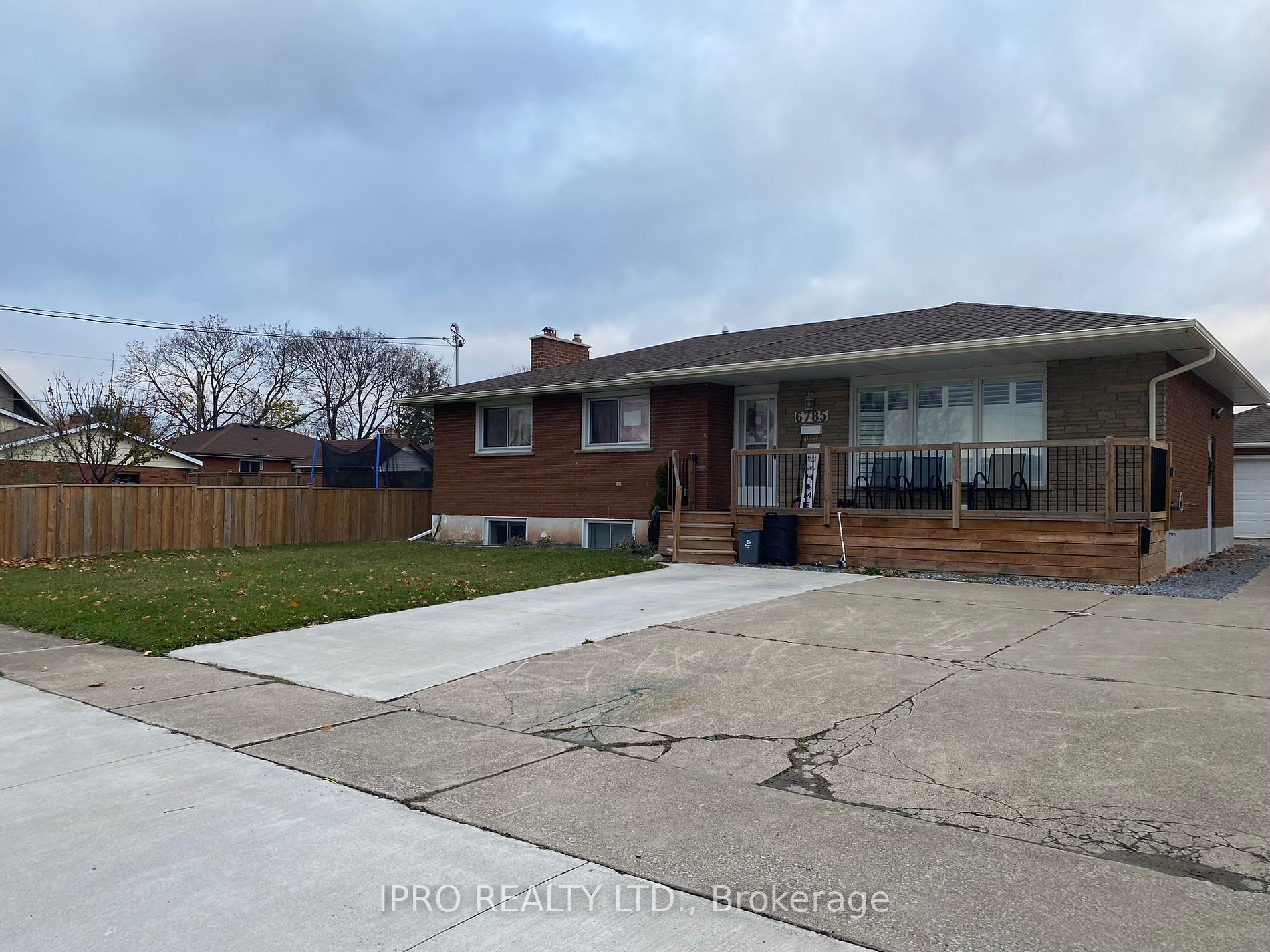 6785 Margaret St, Niagara Falls, Ontario, 